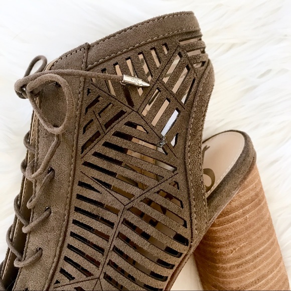 Sam Edelman Lace Up Heels - Picture 7 of 8